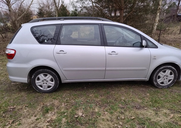 Toyota Avensis Verso cena 8200 przebieg: 400000, rok produkcji 2005 z Kłobuck małe 37